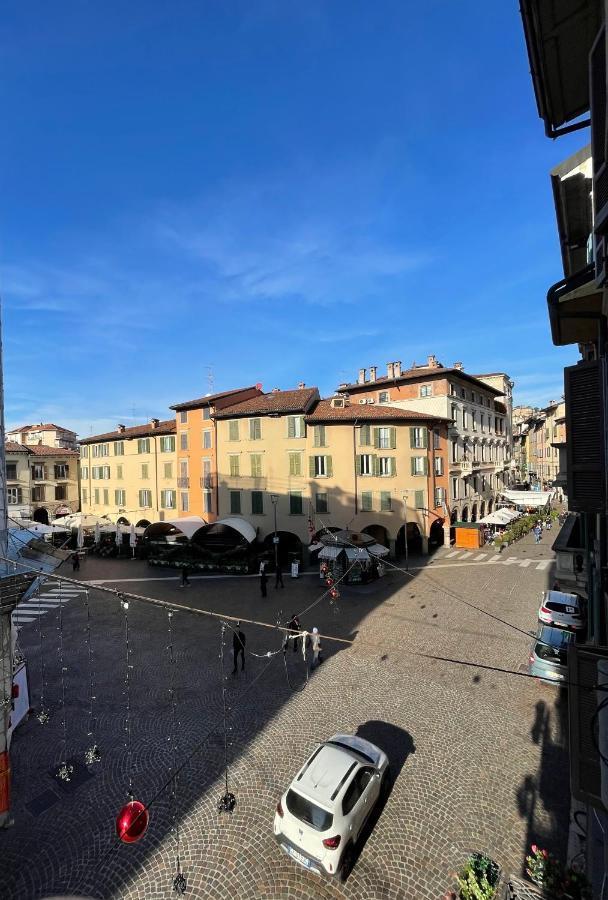 Appartamento Bergamo Centro Piazza Pontida - The Italian Escape 外观 照片